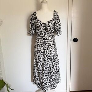 Who What Wear black & white floral peasant midi dress ruched front short sleeves